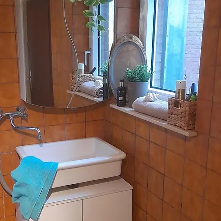 Uebernachtung Im Bauwagen Apartament